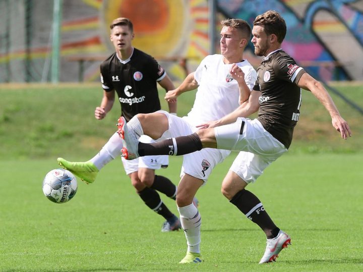 Nicht zögern, schießen: Buchtmann lässt es für St. Pauli knallen