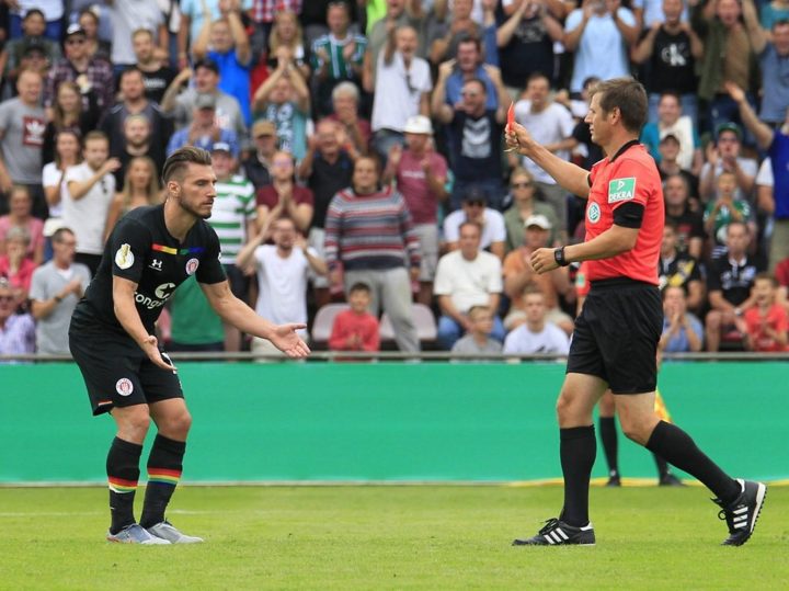 Platzverweis: Diamantakos bricht sein Rot-Versprechen und bringt St. Pauli in Not