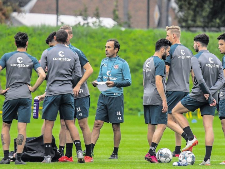 Derby-Hammer: Luhukay sortiert sieben gesunde Spieler aus!