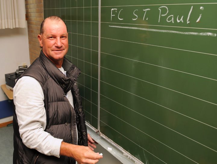 Ex-Trainer Michael Lorkowski kritisiert St. Pauli-Fans