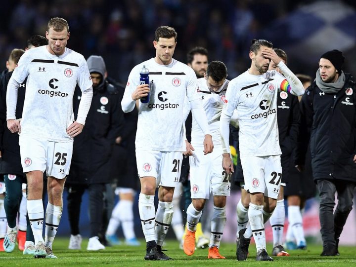 James Lawrence beim 1:3 in Aue: Sein schwarzer Tag für St. Pauli