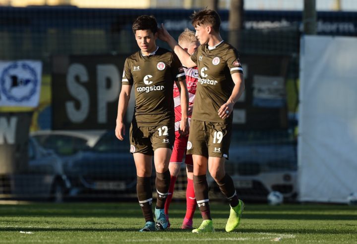 Trotz Miyaichi-Doppelpack: St. Pauli verliert in letzter Sekunde gegen Bielefeld