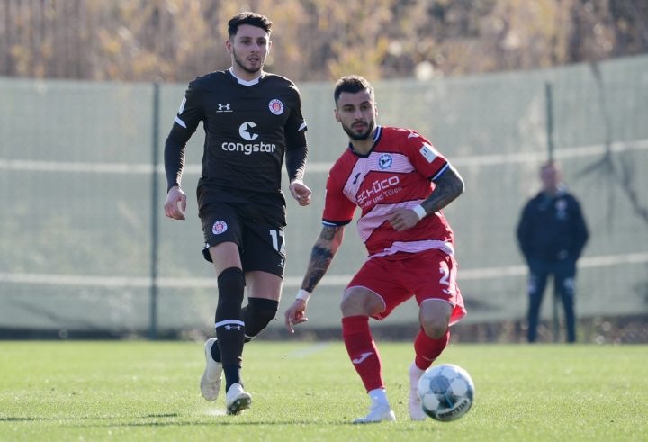 Nach St. Pauli-Fehler in der Abwehr: Bielefeld geht in Führung!