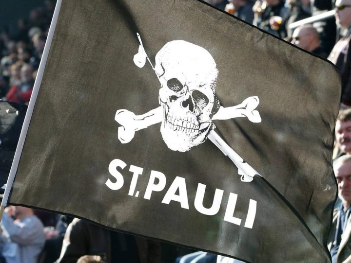 Einstufung als „linksextrem“: Logo des FC St. Pauli auf britischer Anti-Terror-Liste