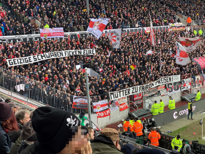 Fiese Antwort der Stuttgart-Fans: Geschmacklos-Plakat gegen St. Pauli!