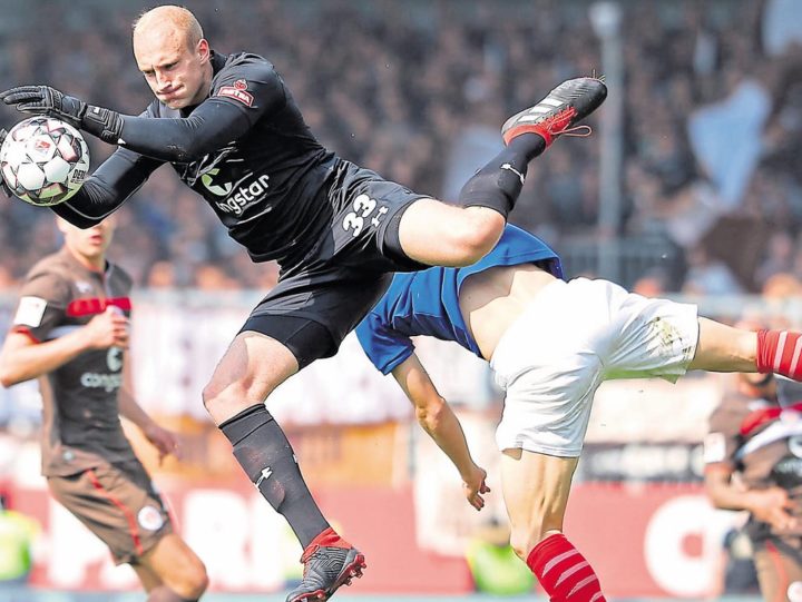 Torwartfrage bei St. Pauli: Hat Brodersen Chancen auf die Nummer eins?