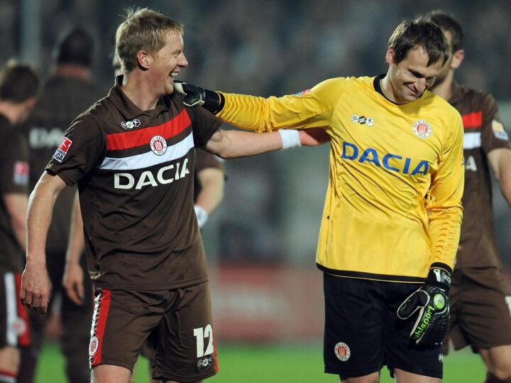 Ein Duo erinnert sich: So verrückt war der St. Pauli-Aufstieg von 2010