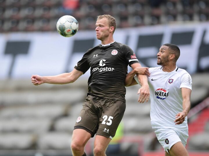 Sportchef Bornemann: Warum Veerman bei St. Pauli nicht zu halten war