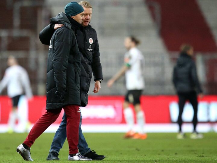 Timo Schultz hat bei St. Pauli ungewohnte Probleme