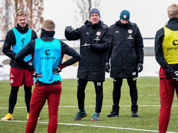 Leihspieler: St. Pauli-Trainer Schultz über die Zukunft von Marmoush und Zalazar