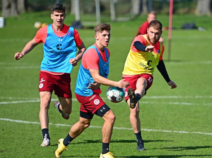 „Überragendes“ Training: St. Pauli rast mit Vollgas auf die Zielgerade